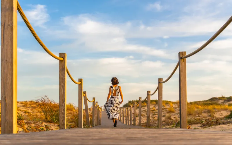 creative composition, photo composition guidelines, leading lines photography composition