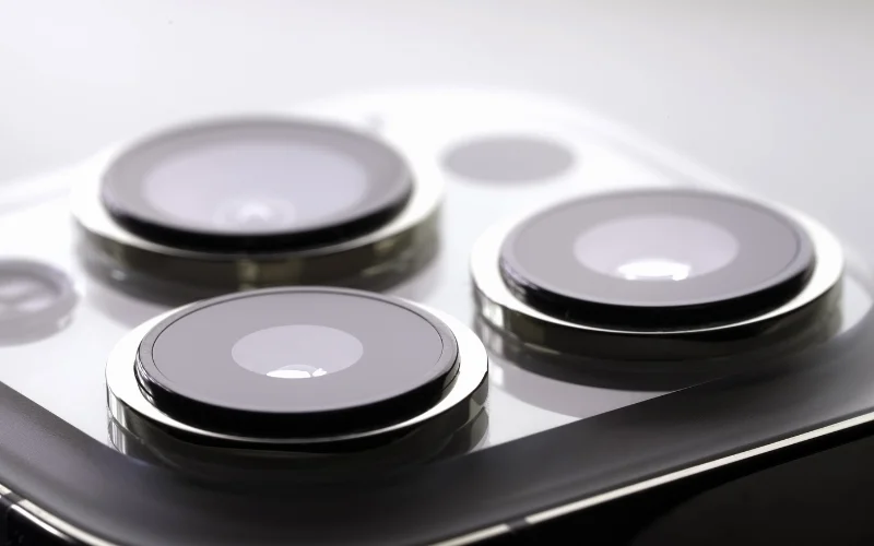 iPhone photography tips - clean lens