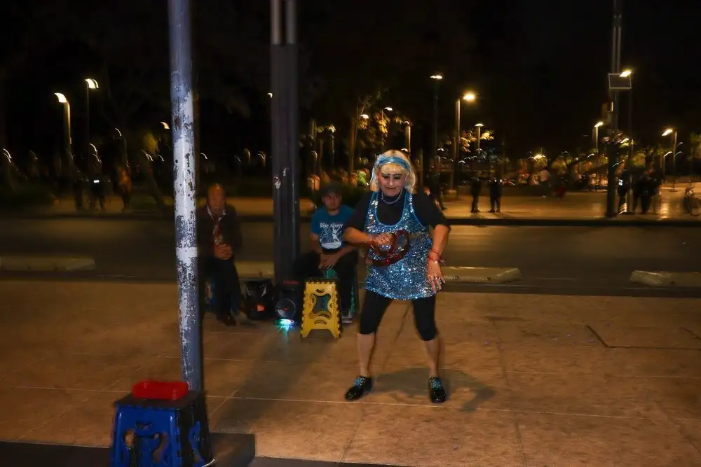 capturing street photos course, street photography masterclass, street art photography