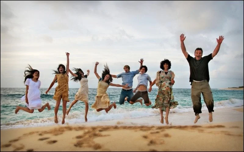 large family photoshoot poses