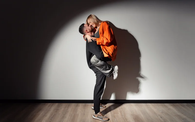 lift or spin the model