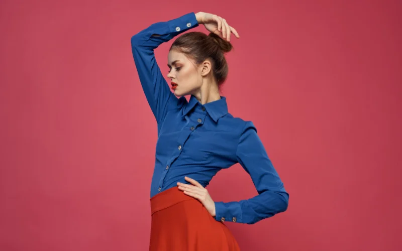 three quarter turn fashion photography pose