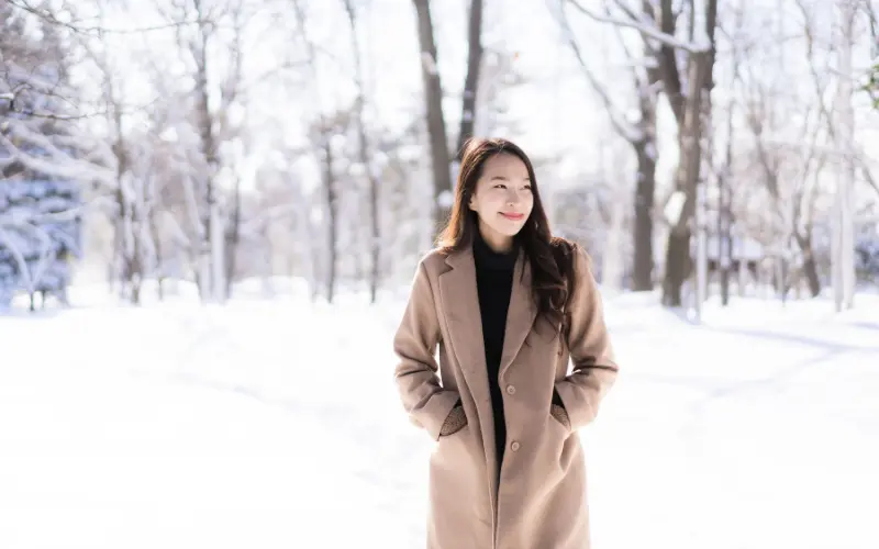 winter theme senior picture idea
