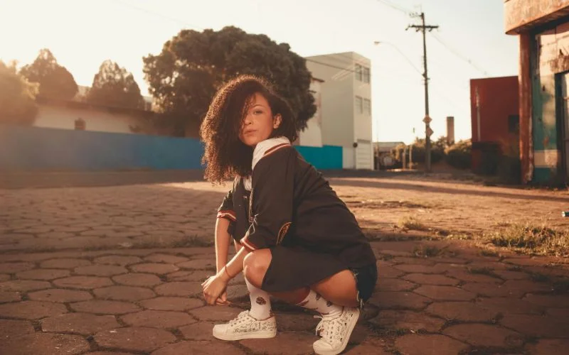 the classic and stylish squat pose