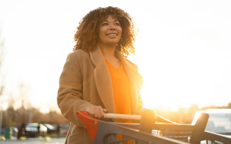 how to smile for pictures naturally