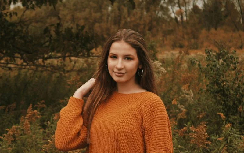 relax your facial muscles for the sweet smile