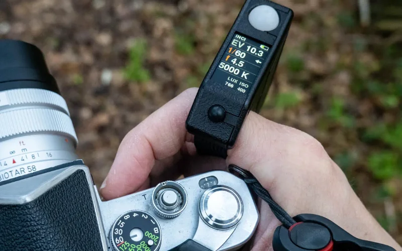 how do I use a light meter,  how do you read a light meter