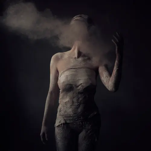 understand what is therapeutic photography and how it supports healing through creative practice