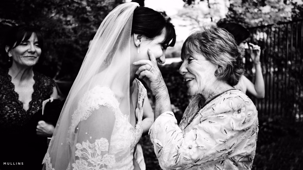 Emotional wedding photography potrait