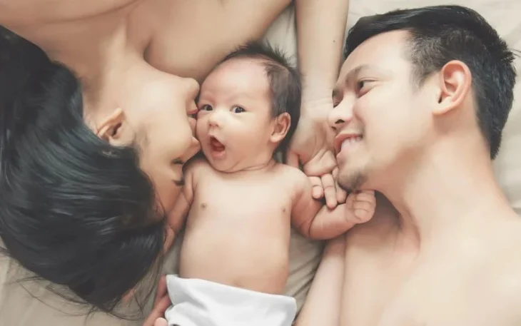 photos of nude families featured image