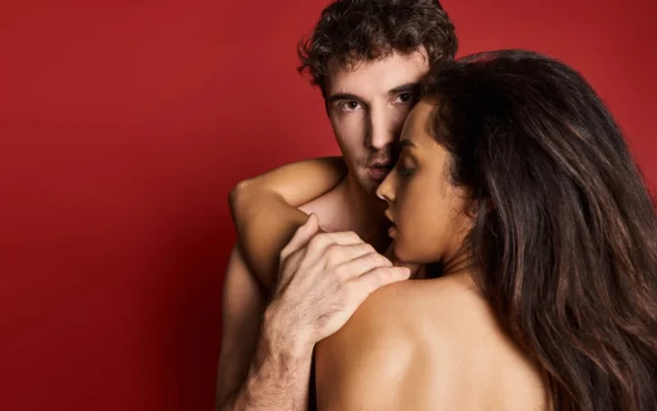 nude couple photoshoot ideas