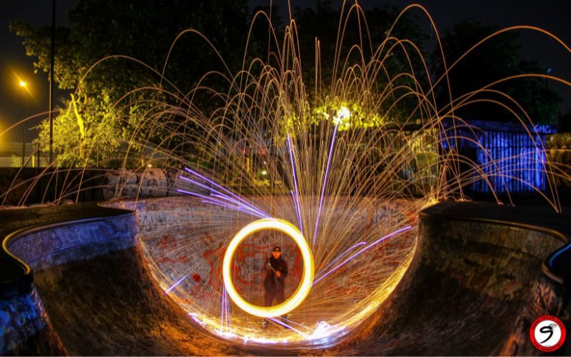 long exposure steel wool, steel wool long exposure, steel wool photography camera settings, light painting steel wool, steel wool fire photography, iron wool photography, steel wool light painting photography, burning steel wool photography