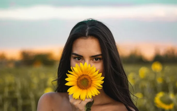 sunflower field photoshoot